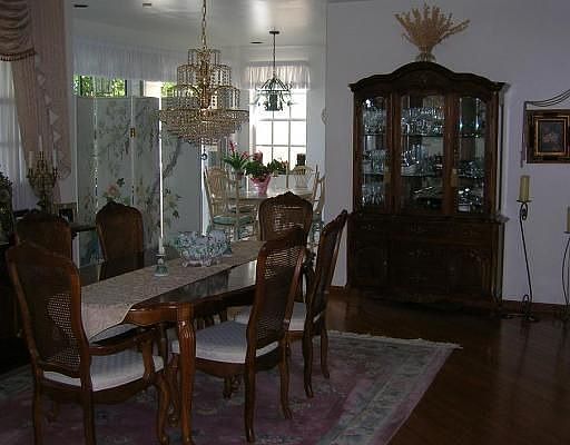 4th image of 4468 NW 93 Ct