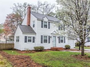 17 Shirley Rd, Newport News, VA 23601