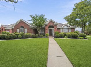1735 Berkoff Dr, Sugar Land, TX 77479