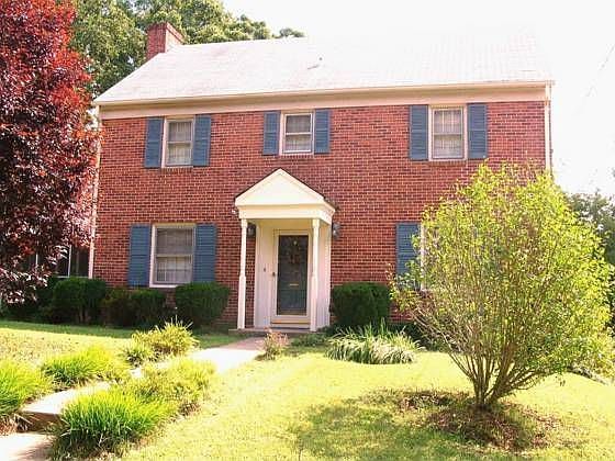 1st image of 118 Oakwood Cir