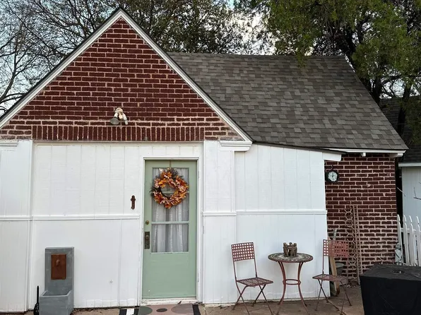 303 Morningside Dr, Wichita Falls, TX 76301