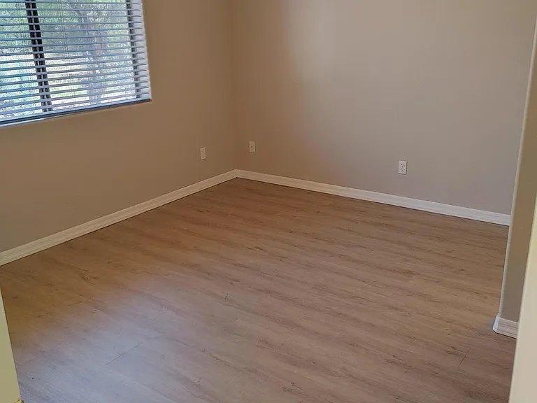 316 W Christopher Point — Photo 11