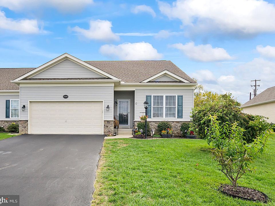 1st image of 17941 Constitution Cir