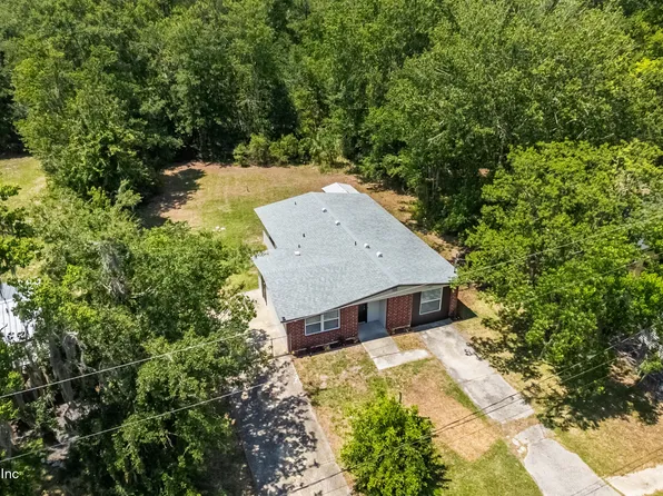 5327 ARROWSMITH Road, Jacksonville, FL 32208