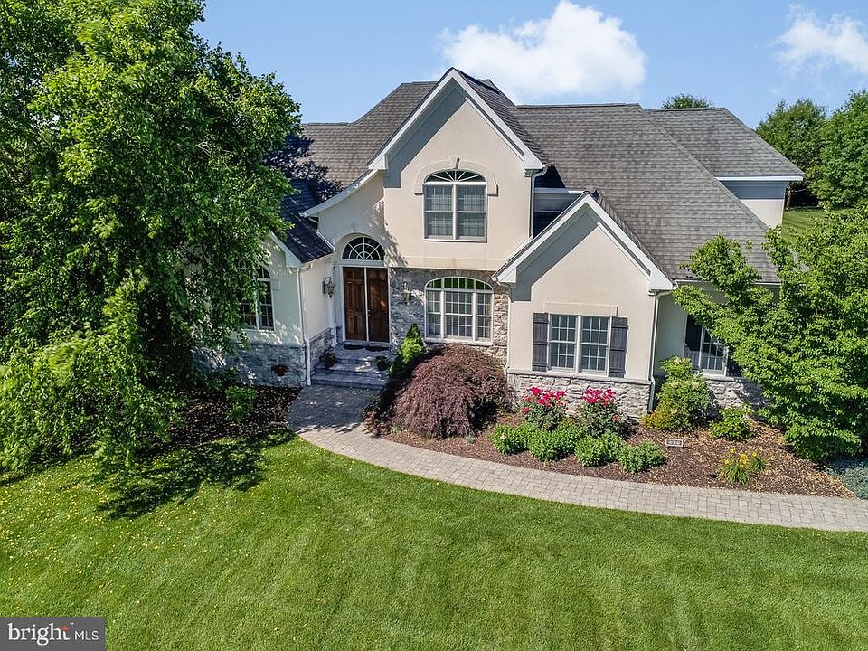 1st image of 209 Bohemia Mill Pond Dr