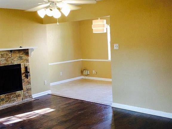 5th image of 3614 Lariat Ln