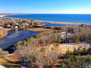48 Starboard Ln, Barnstable, MA 02630