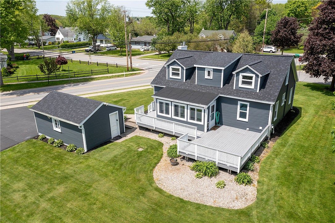 4 E Pkwy, Victor, NY 14564 | Zillow