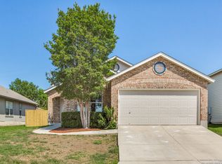 6611 Millrock Pass, Live Oak, TX 78233