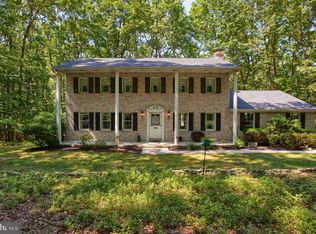 579 Spring Ln, Boiling Springs, PA 17007