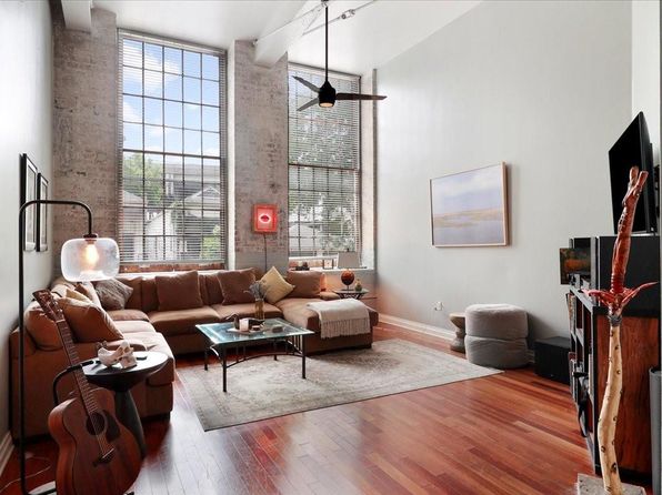 920 Poeyfarre St APT 165, New Orleans, LA 70130