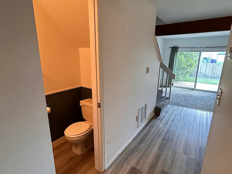 954 Brant Hollow Ct — Photo 7