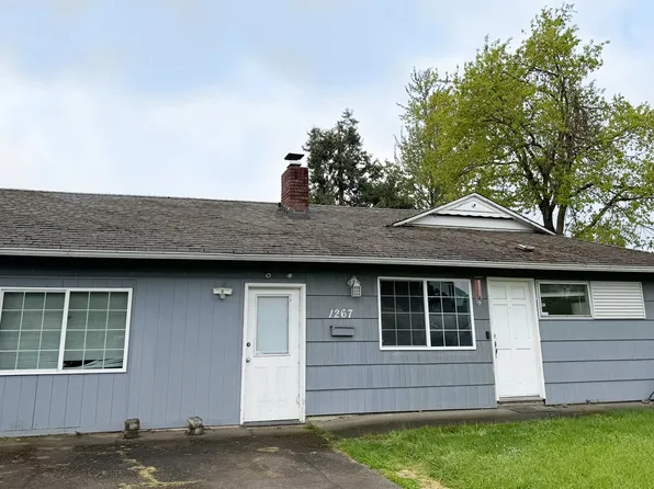 1267 Pleasant St, Springfield, OR 97477