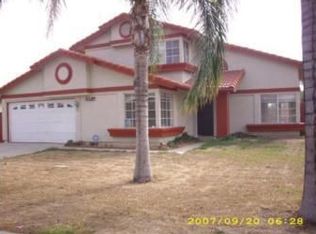 1079 W Bohnert Ave, Rialto, CA 92377