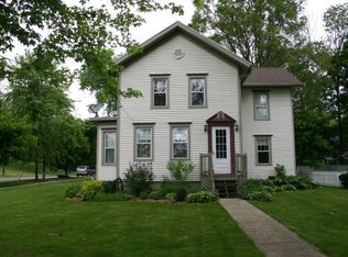 302 N Gordon St, Marshall, MI 49068