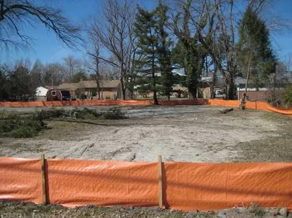 1105 Old Buckroe Rd, Hampton, VA 23663