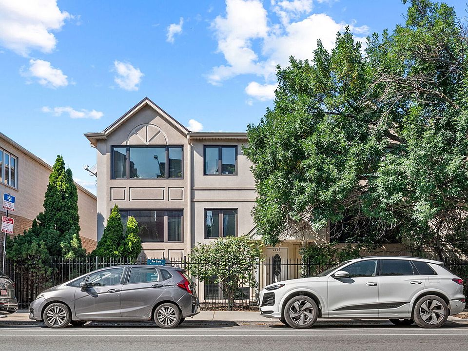 1st image of 2112 W Armitage Ave APT 2N