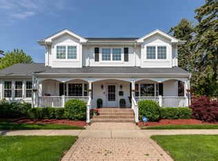 5901 Crain St, Morton Grove, IL 60053