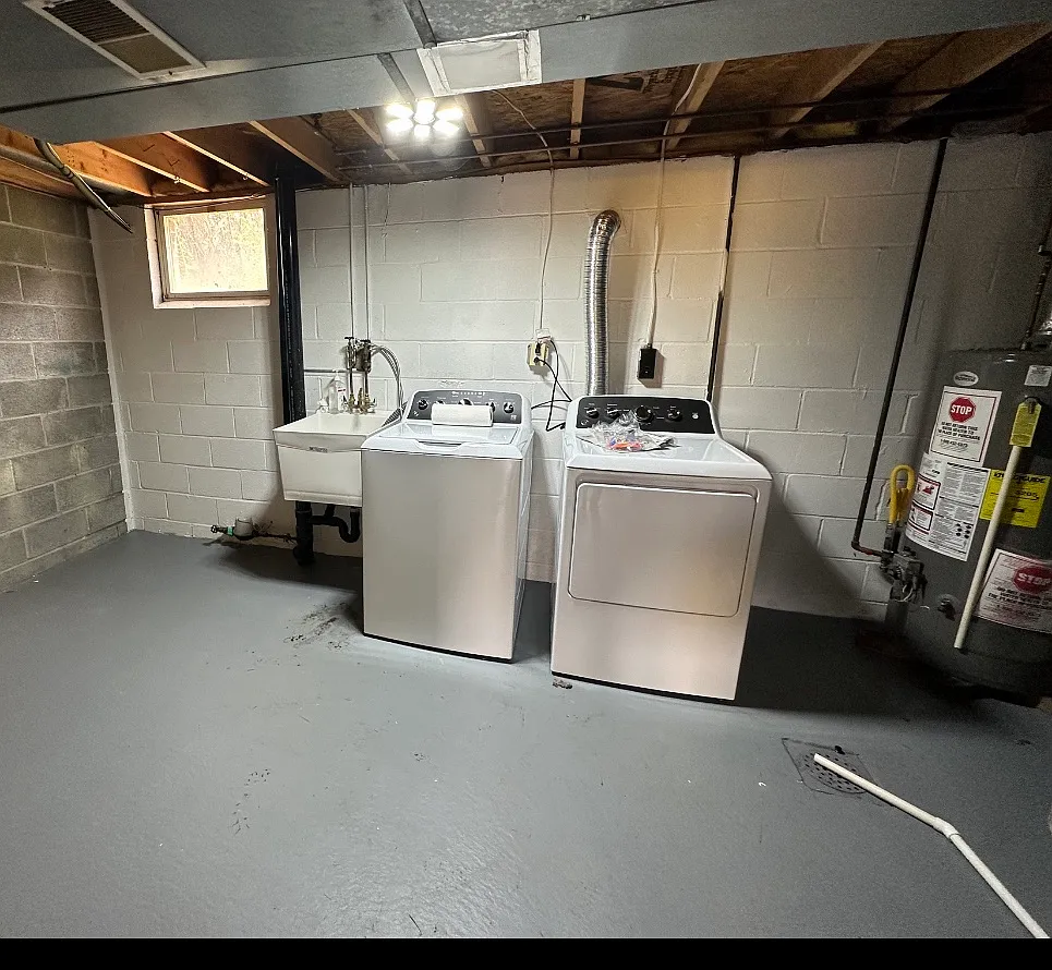 2 bed, 1.5 bath, 1075 sqft, $1,875 — Photo 3
