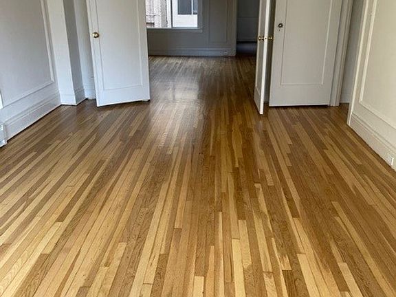 5th image of 1930 Sacramento St APT 12