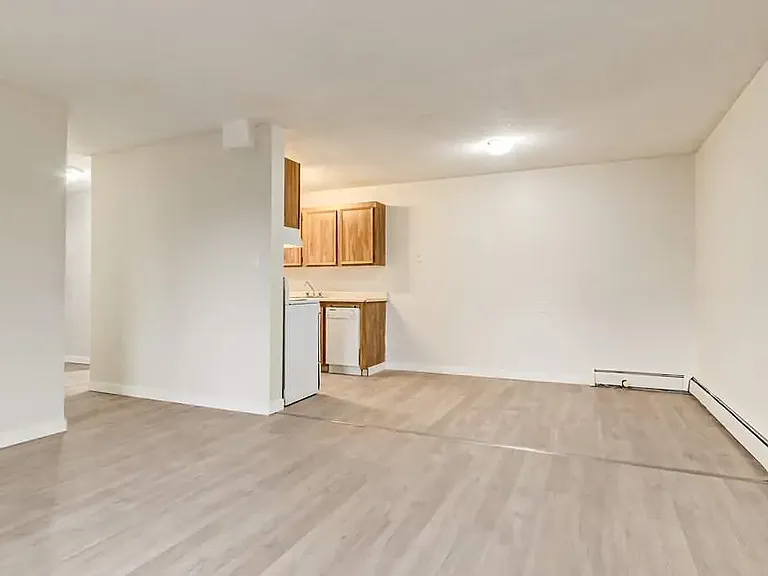 4503 45th Ave #202 — Photo 13