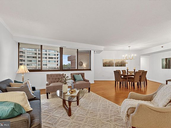 2nd image of 4550 N Park Ave APT 814