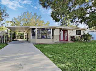 8828 92nd Ter, Seminole, FL 33777