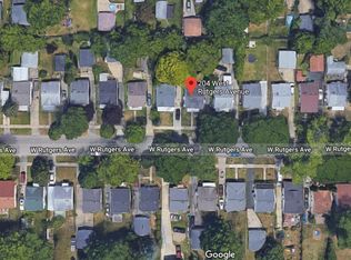 204 W Rutgers Ave, Pontiac, MI 48340