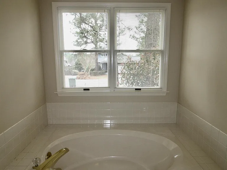 32 Westlake Pointe Dr — Photo 19