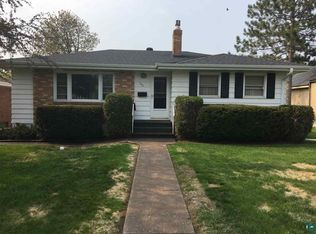 722 12th Ave, Two Harbors, MN 55616