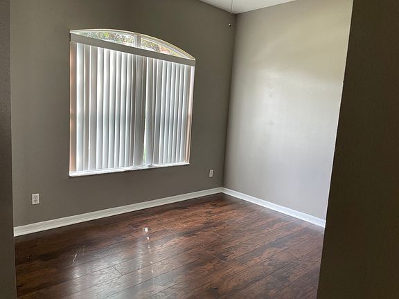 4th image of 4452 Harts Cove Way