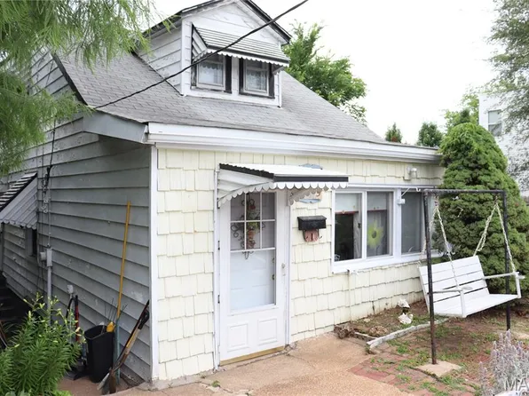 3719 Marine Ave, Saint Louis, MO 63118