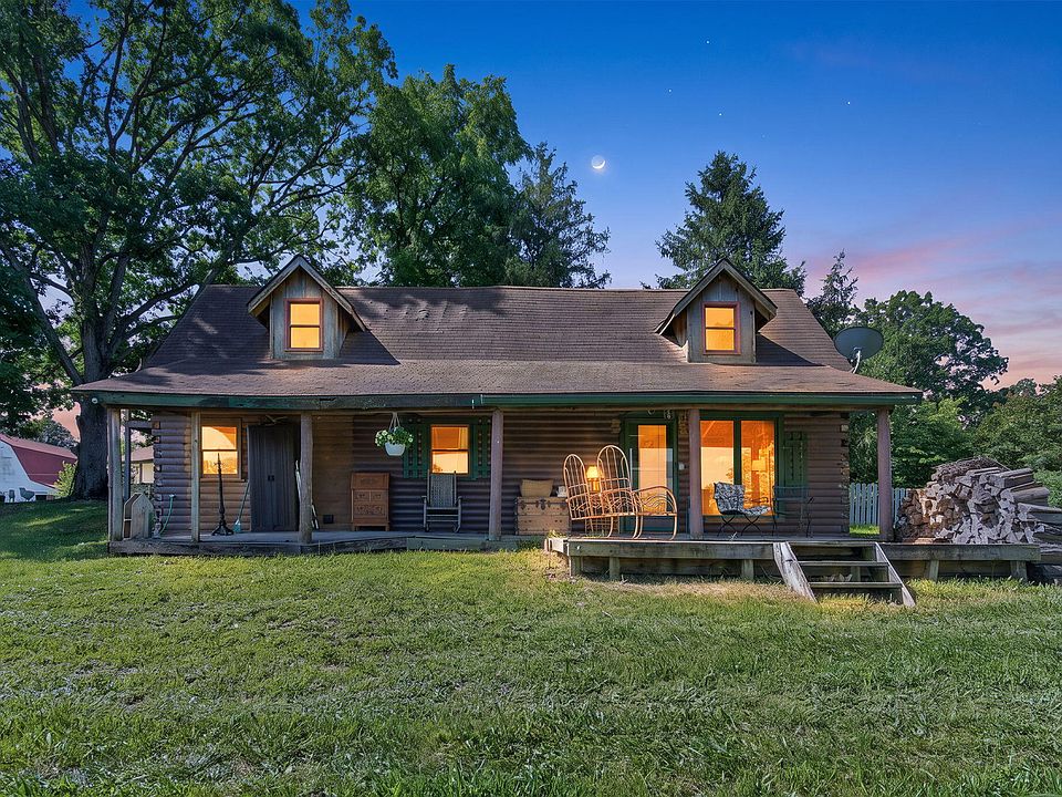 1st image of 465 Appleby Drive