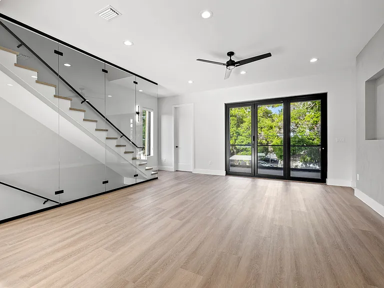2507 N Massachusetts Ave #1 — Photo 22