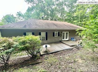 157 Glenview Rd, Newland, NC 28657