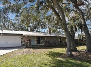 5620 Antoinette St, Sarasota, FL 34232