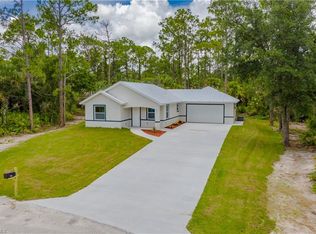 8010 Van Ct, Labelle, FL 33935