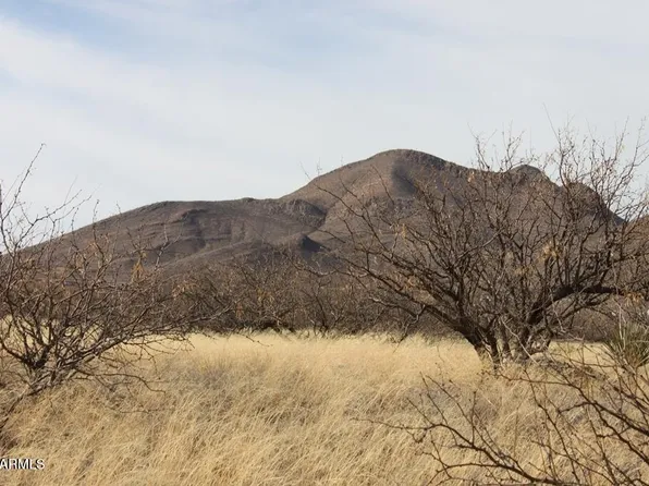 019B Copper Sky Road #6, Huachuca City, AZ 85616