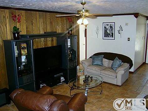 2nd image of 419 Amelia St