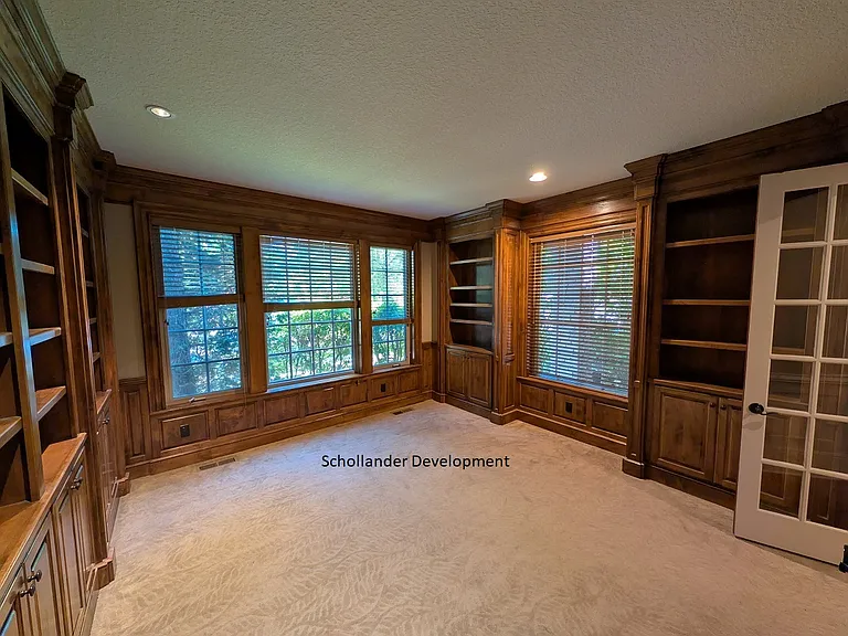 622 Oak Meadow Dr — Photo 6
