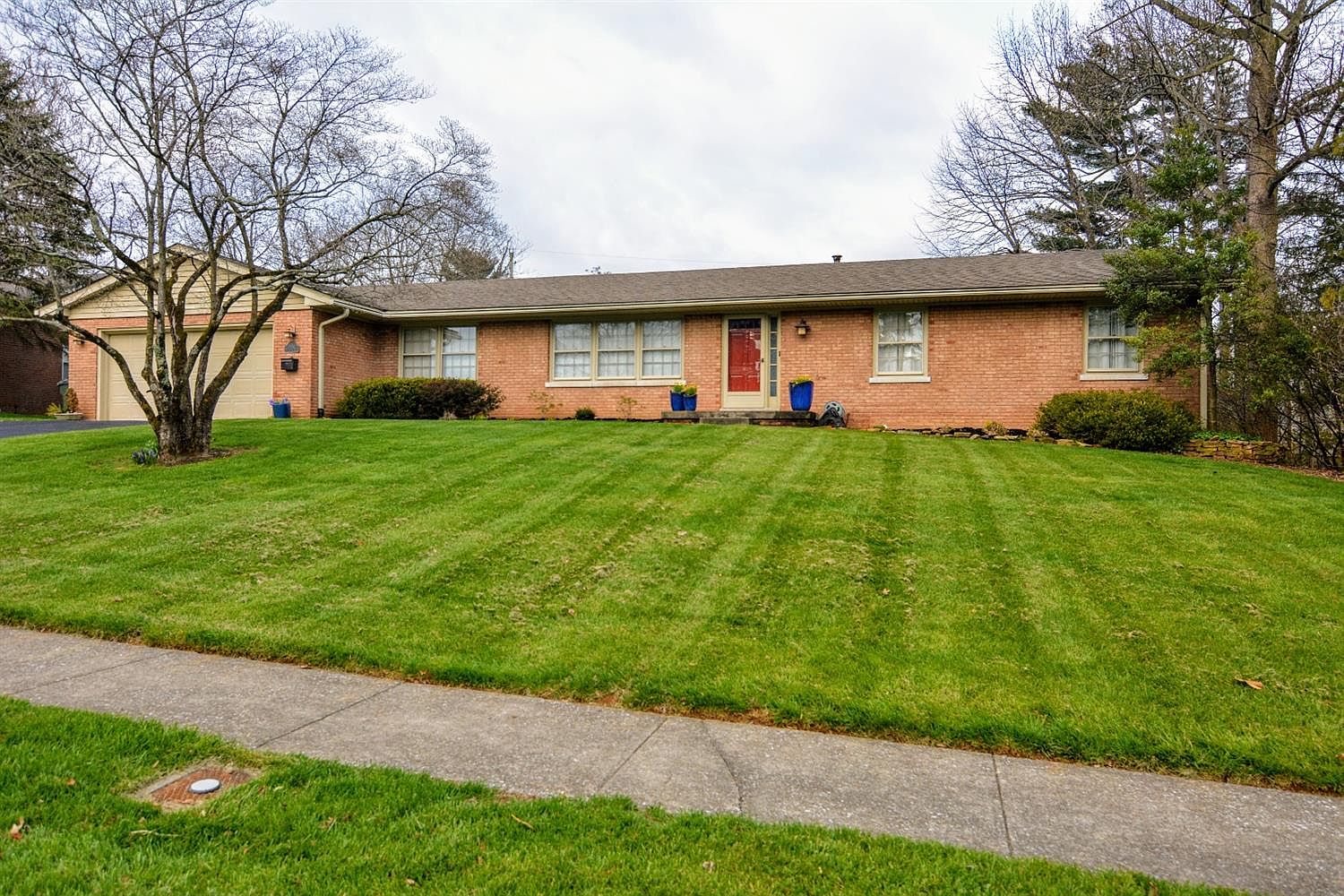 3313 Bellefonte Dr, Lexington, KY 40502 Zillow