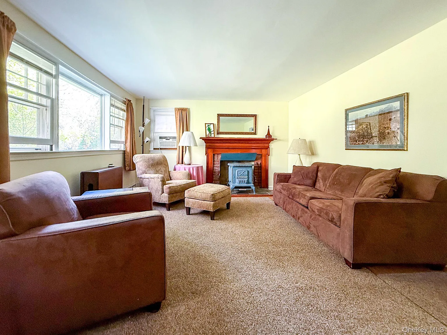2 bed, 1.0 bath, 900 sqft, $5,000 — Photo 3