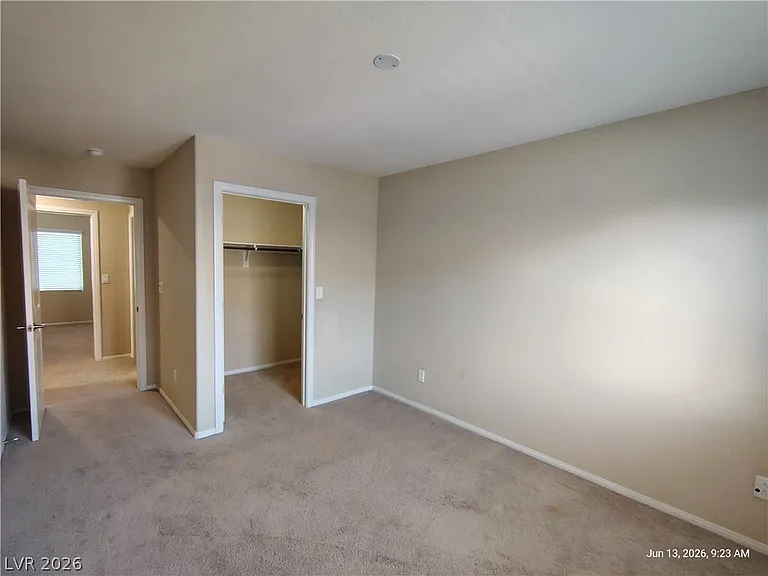 9626 Abbey Pond Ave — Photo 23