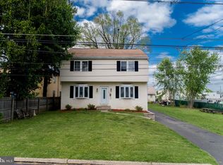 235 Olive St, Warminster, PA 18974