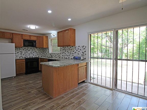 5th image of 1506 S West S Young Dr