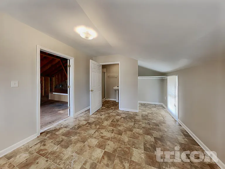 531 Griffith Dr — Photo 11
