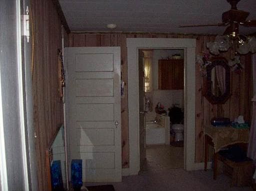 3rd image of 13443 E HWY 87