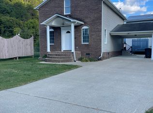 36 Left Fork Spradlin Br, Prestonsburg, KY 41653