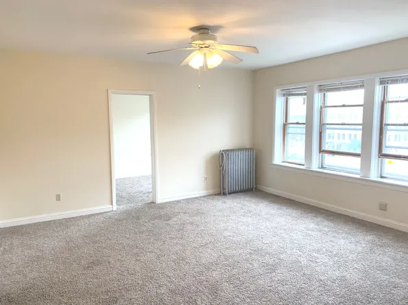 1318-20 Van Buren, 1318 N Van Buren St APT 11, Milwaukee, WI 53202