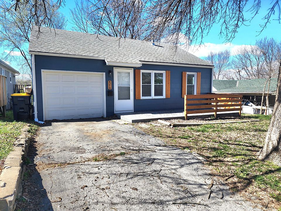 1st image of 4218 N Jackson Ave
